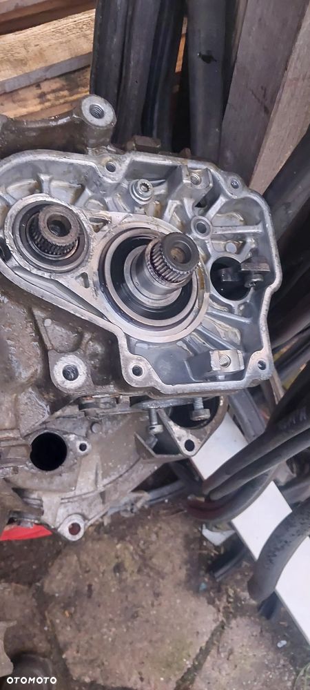 Skrzynia biegów vw t5.1 ×2 LRS uszkodzone - 9