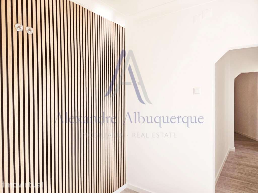 Apartamento na Graça totalmente remodelado com vista sobre o Rio Tejo - Grande imagem: 3/35