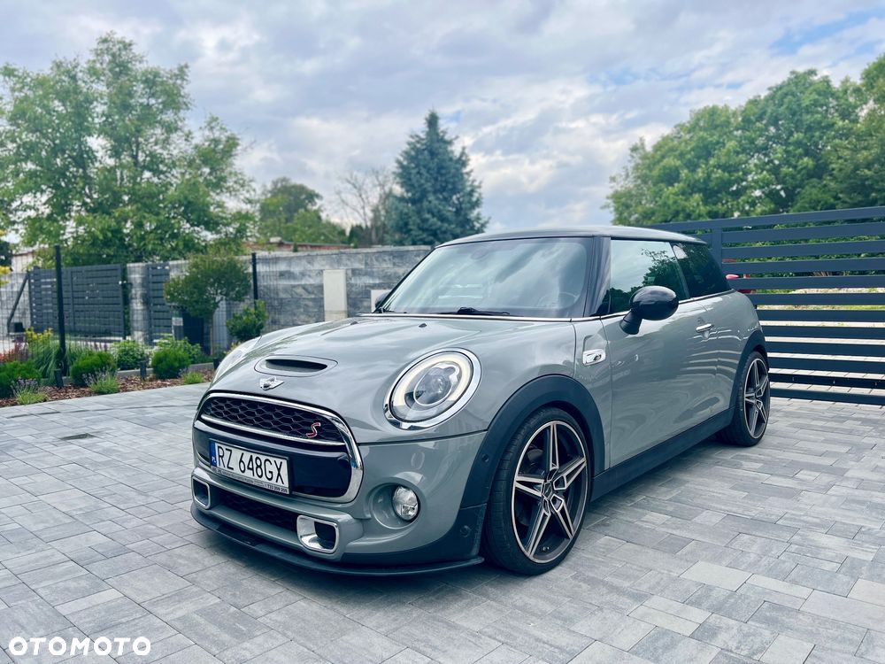 MINI Cooper S - 1