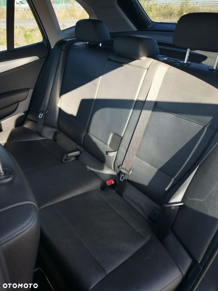 BMW X1 - 25