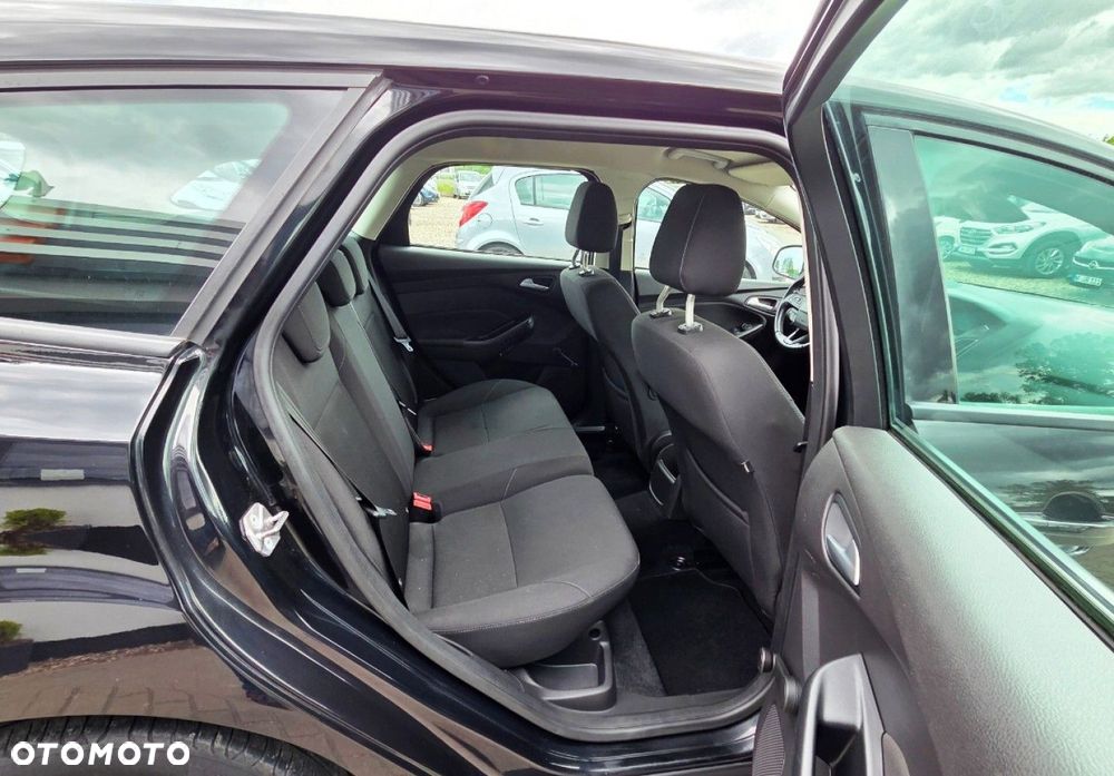 Ford Focus - 13