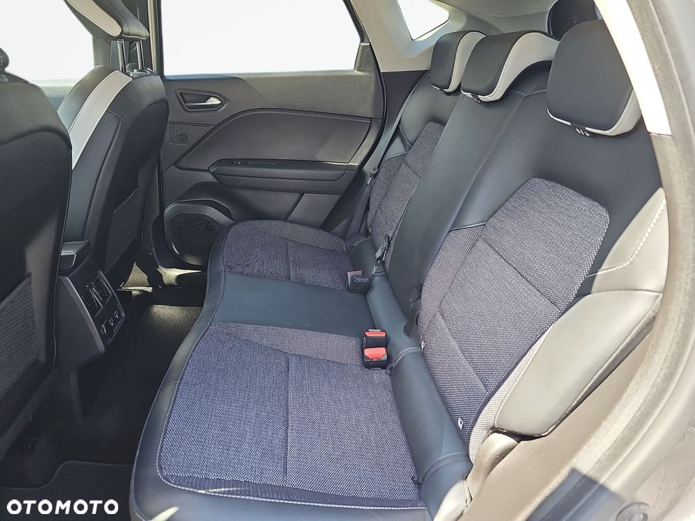Renault Captur - 22