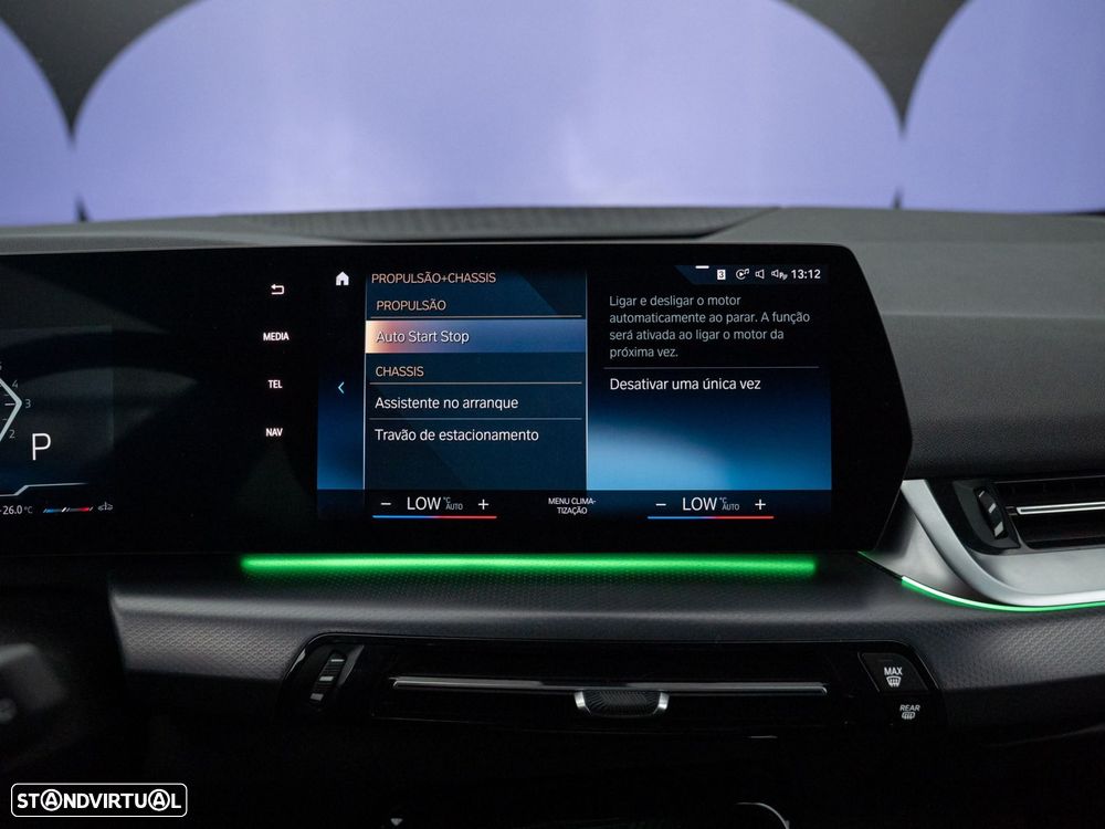 BMW 218 Active Tourer d Pack Desportivo M Auto - 43