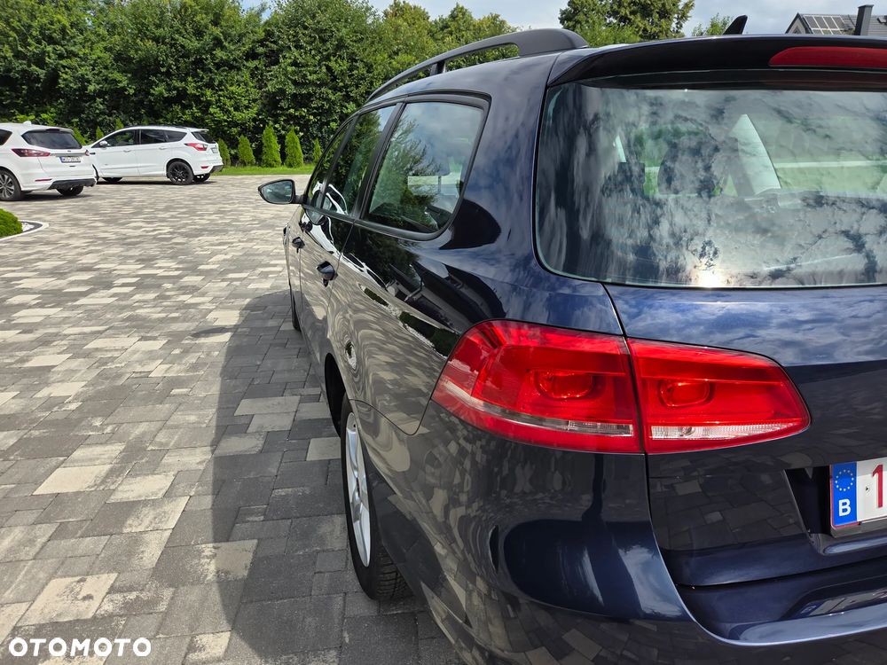 Volkswagen Passat 2.0 Blue TDI SCR Comfortline - 19