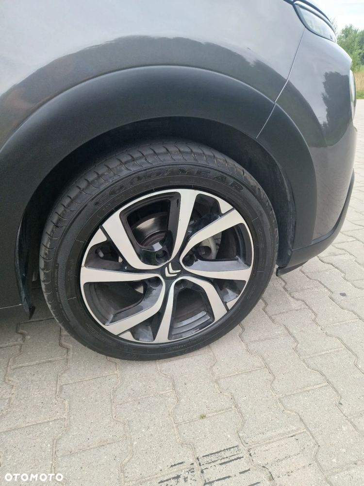 Citroën C3 1.2 PureTech Elle EAT6 - 10