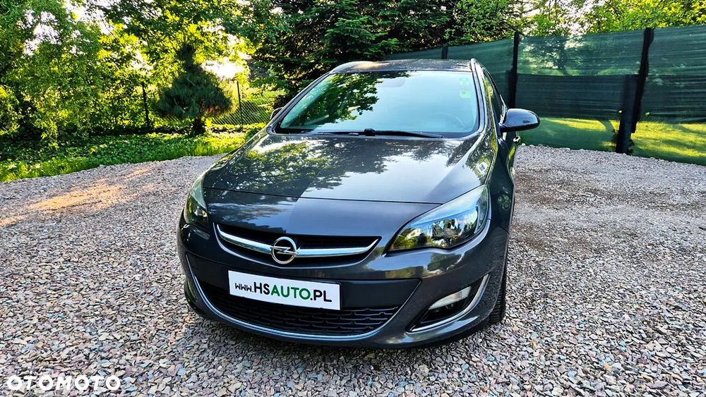 Opel Astra 1.4 Turbo Exklusiv - 3