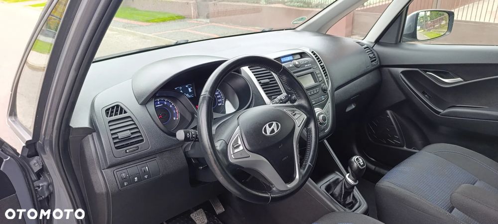 Hyundai ix20 - 9