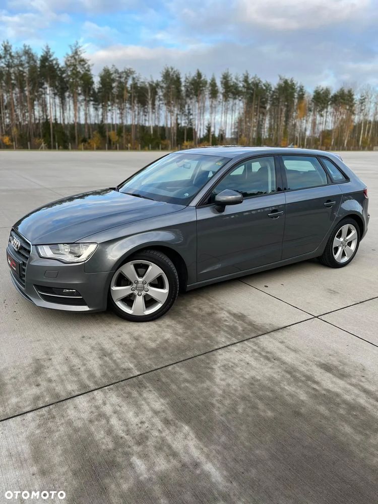 Audi A3 Sportback 2.0 TDI - 12