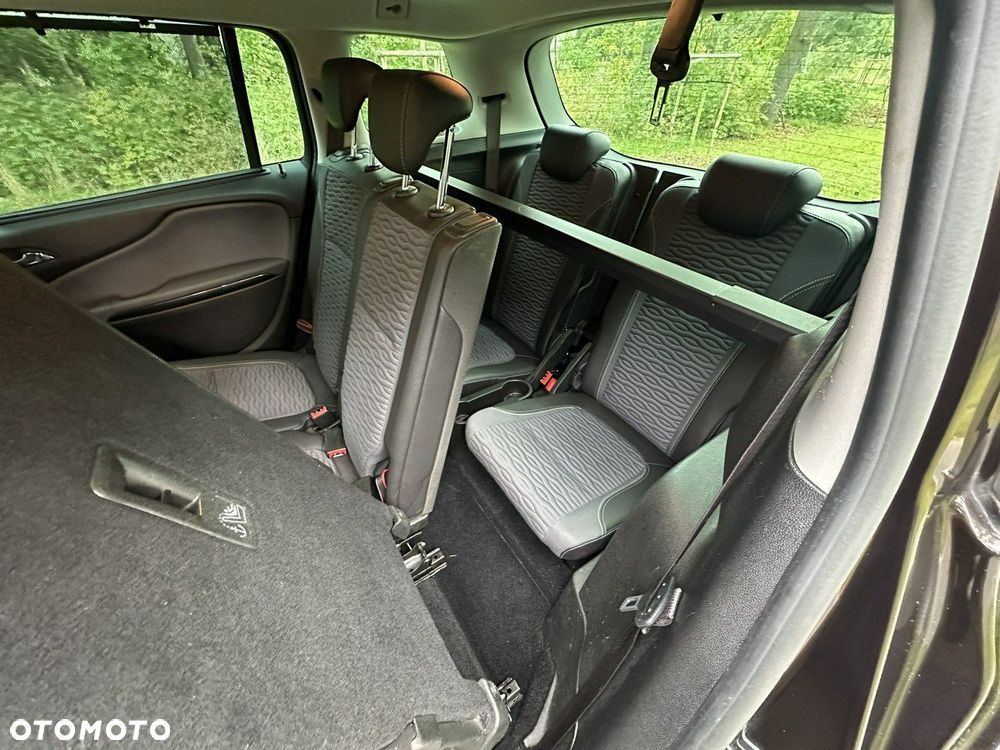 Opel Zafira - 20