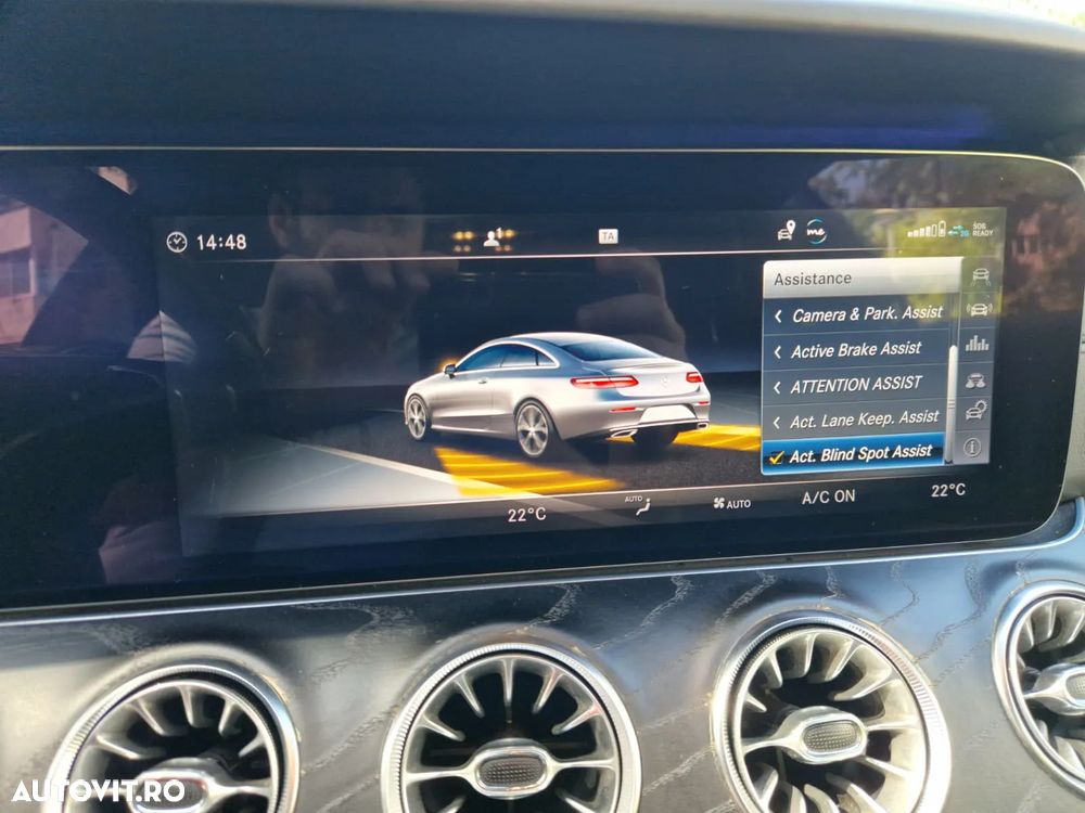 Mercedes-Benz E 220 d Coupe 9G-TRONIC AMG Line - 11