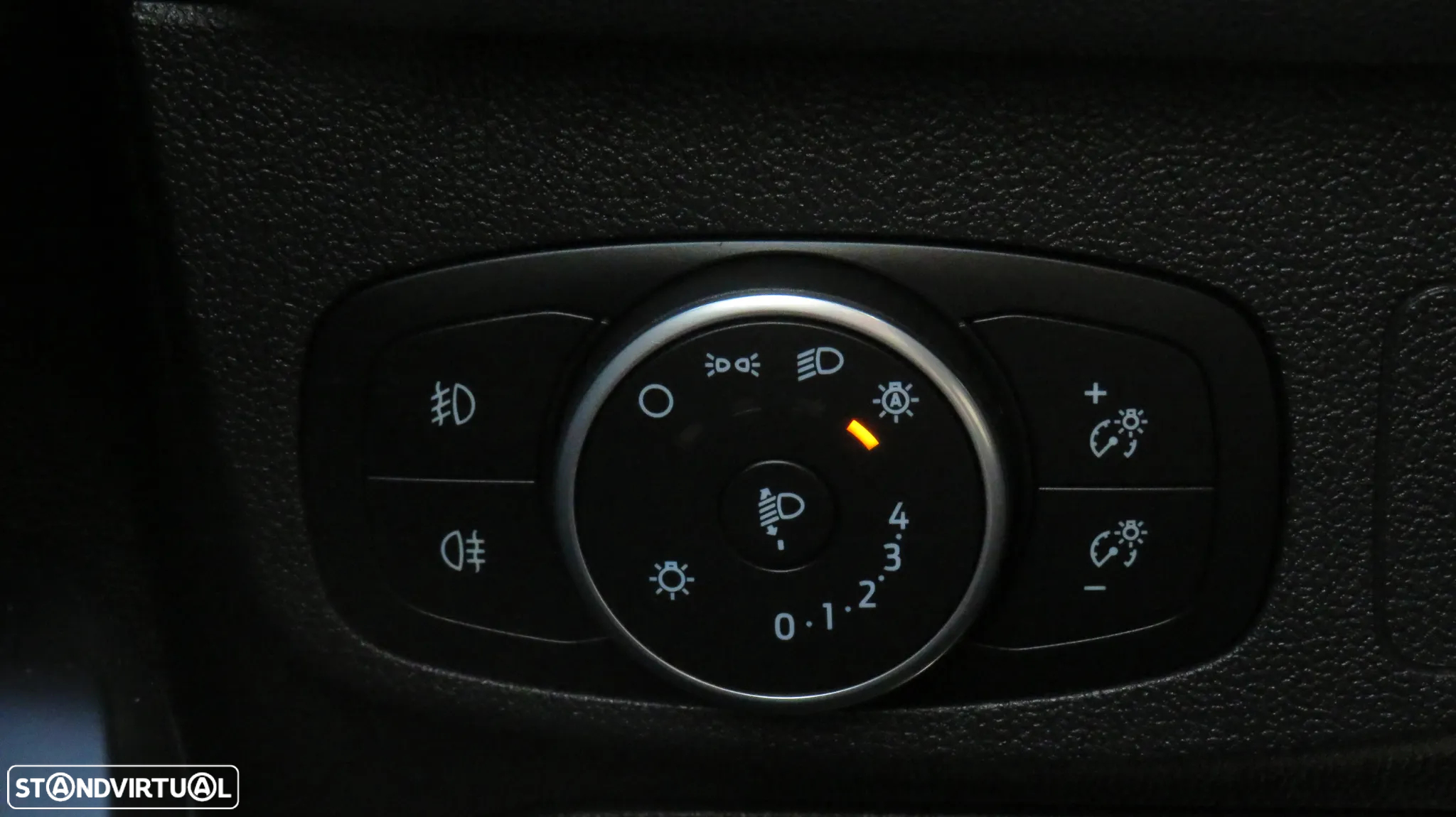 Ford Focus 1.0 EcoBoost ST-Line - 16