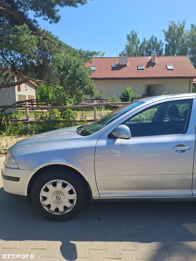 Skoda Octavia 1.6 Ambition - 7