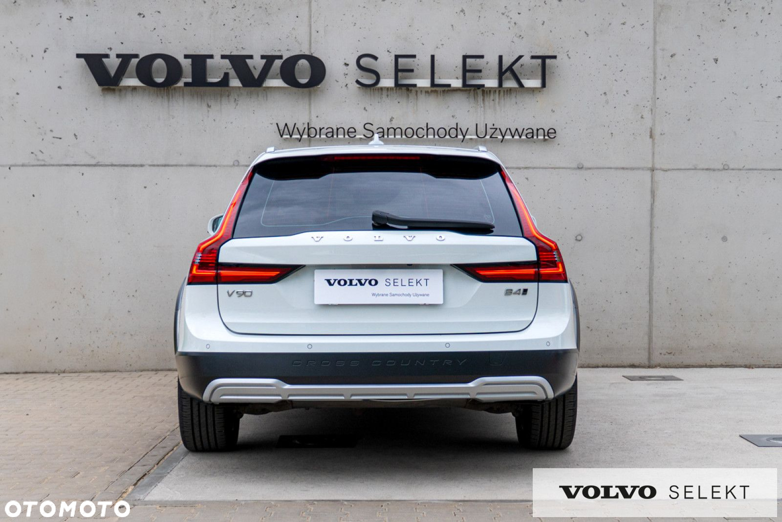 Volvo V90 Cross Country - 5