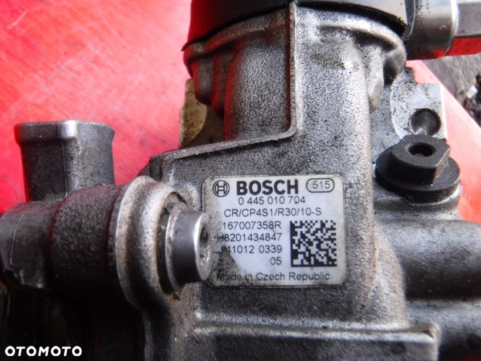 Renault Clio IV 1.5 DCI pompa wtryskowa 9670985677 - 3