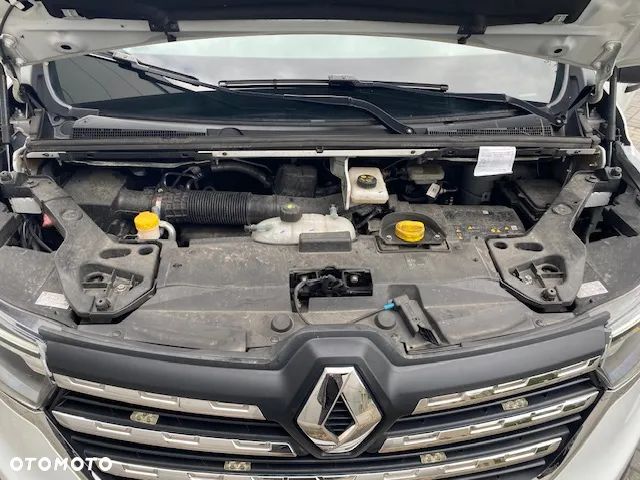 Renault Trafic SpaceClass 2.0 dCi - 24
