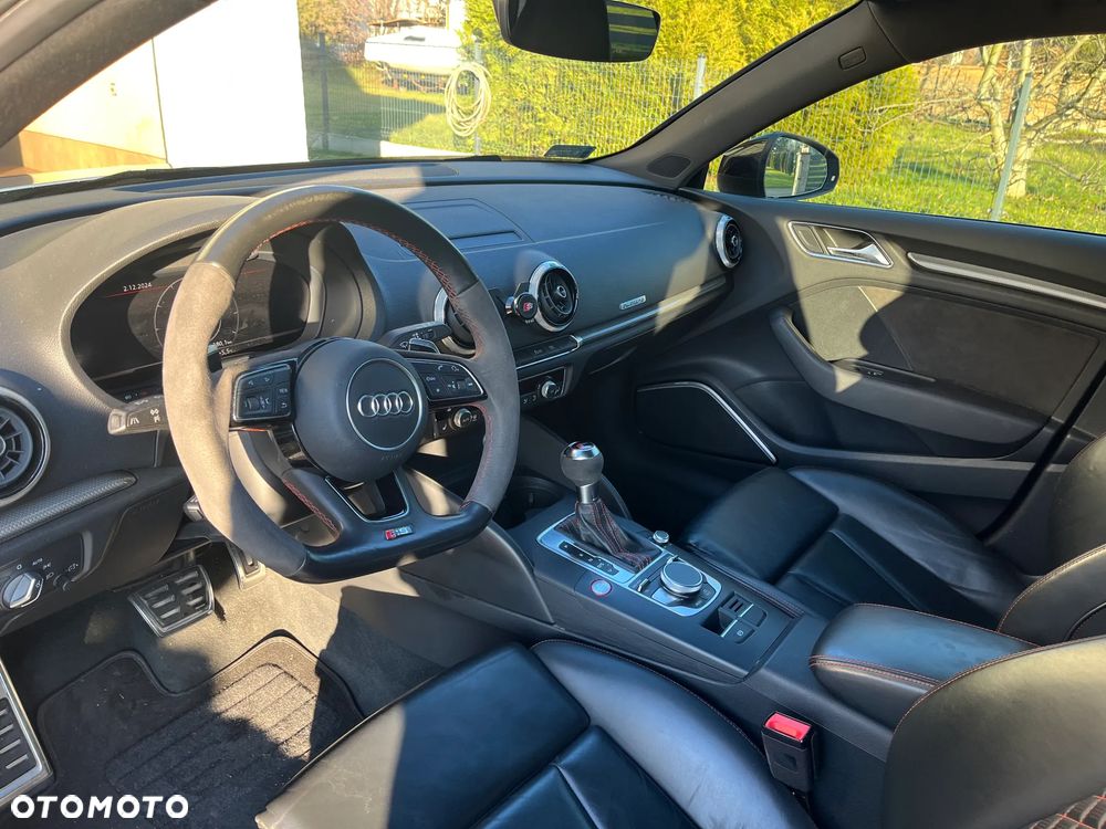 Audi RS3 Sportback - 5