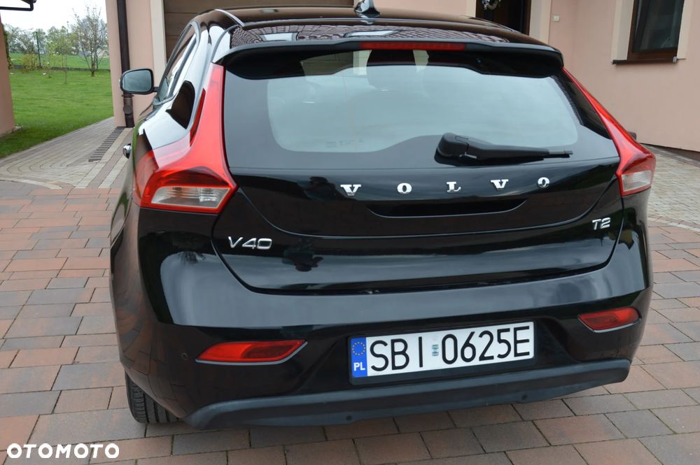Volvo V40 T2 - 6