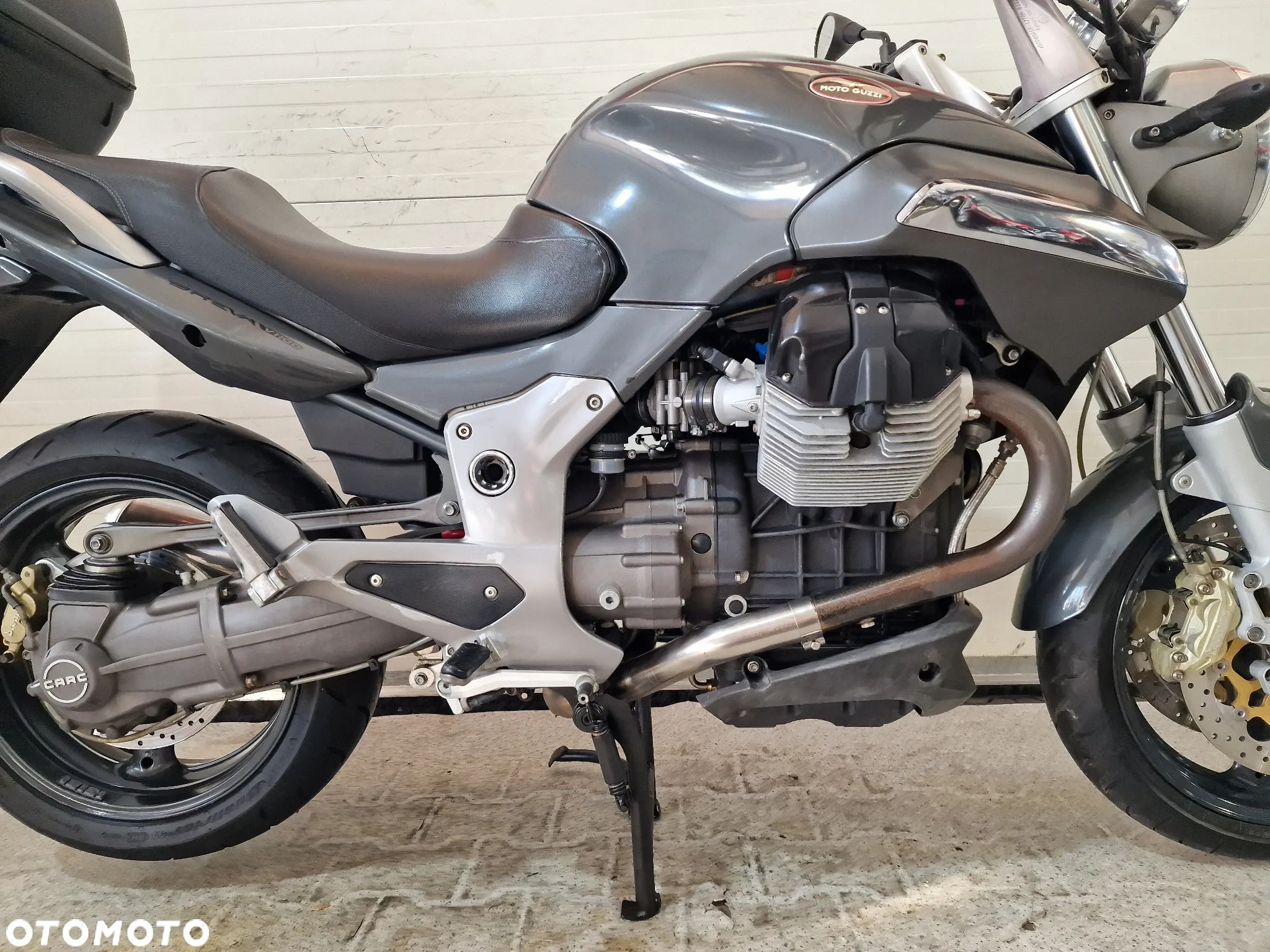Moto Guzzi Breva - 24