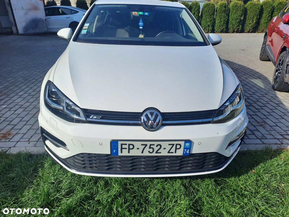 Volkswagen Golf 1.5 eTSI OPF DSG R-Line - 4