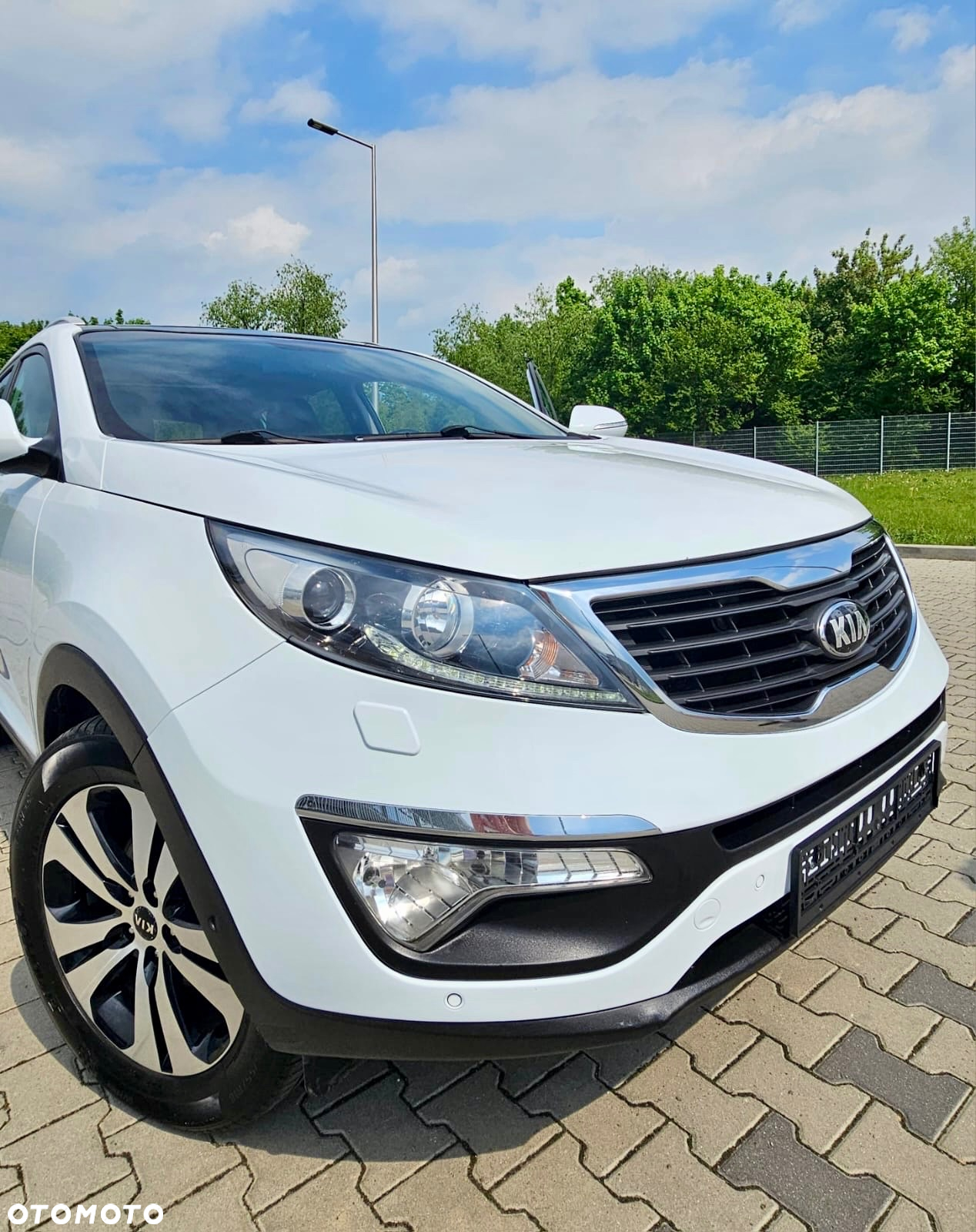 Kia Sportage 1.7 CRDI 2WD Dream-Team Edition - 18