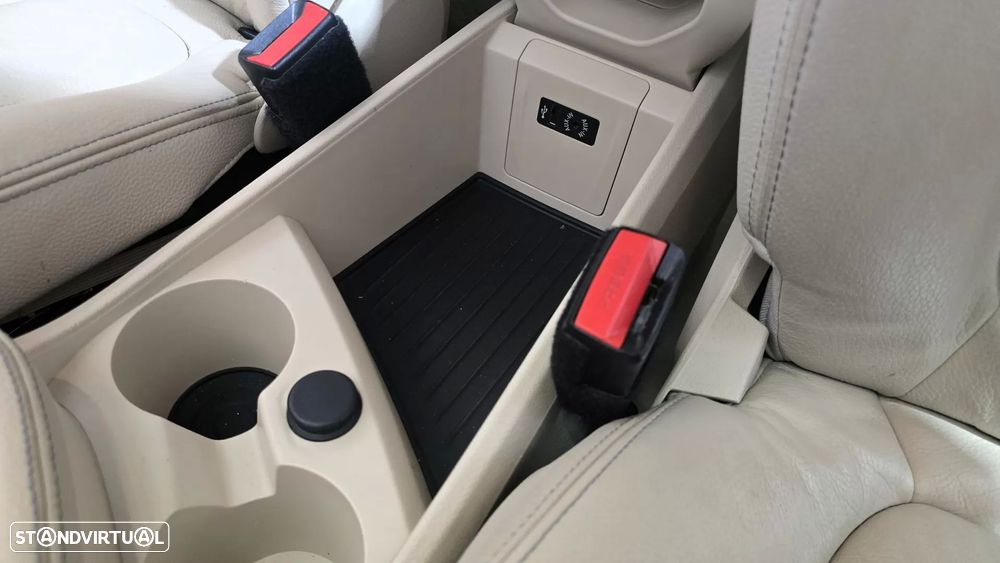 BMW 216 Active Tourer d Line Luxury - 44