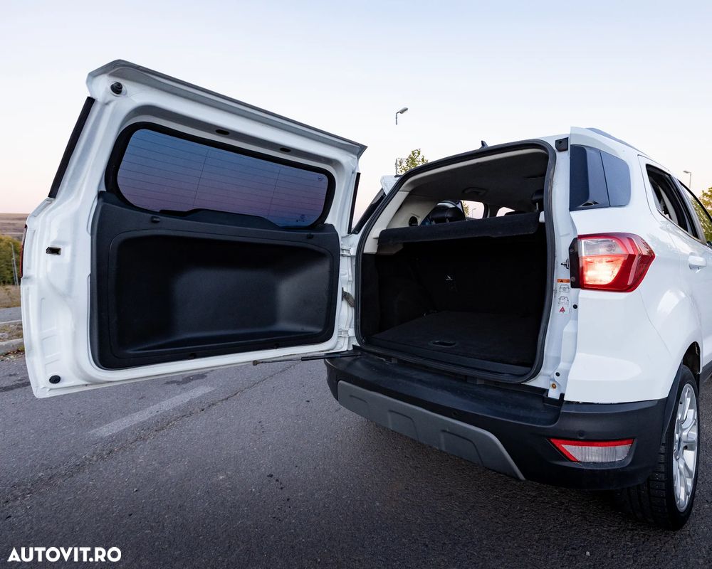Ford EcoSport - 13