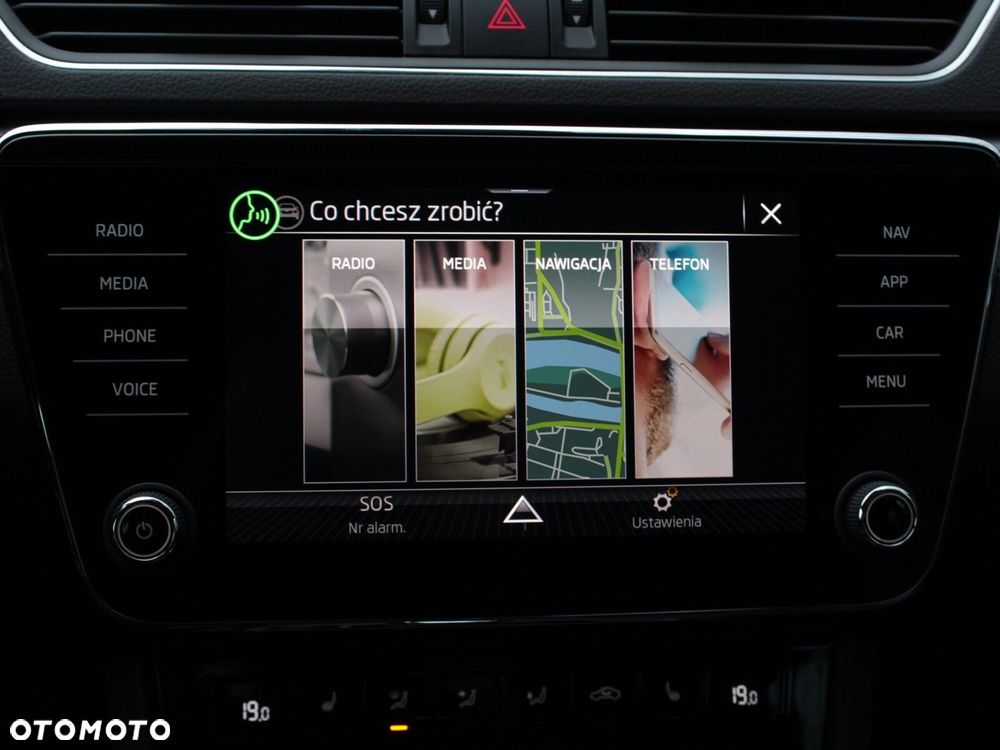 Skoda Superb 1.5 TSI Ambition DSG - 25