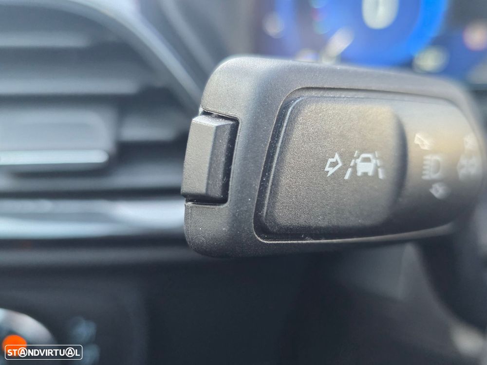 Ford Fiesta 1.0 EcoBoost MHEV ST-Line X - 17