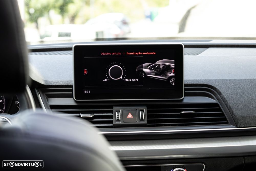 Audi Q5 40 TDI quattro S line S tronic - 38