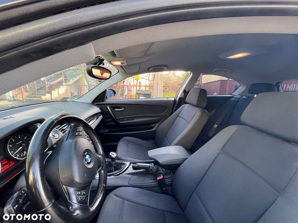 BMW Seria 1 - 13