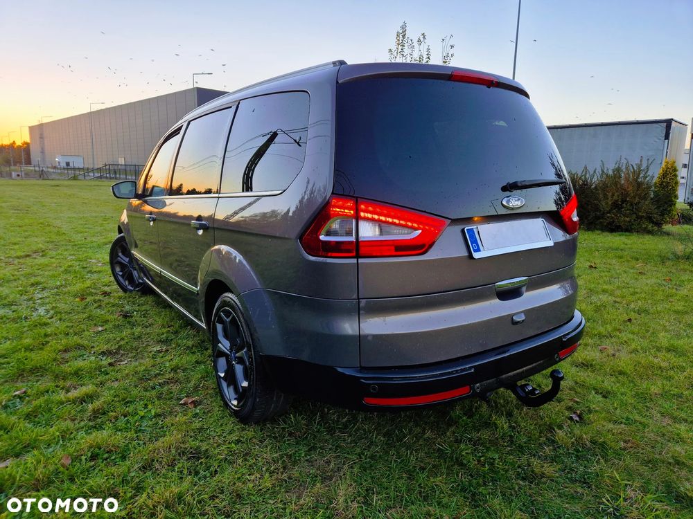 Ford Galaxy 2.0 TDCi Platinium X (Titanium) - 32