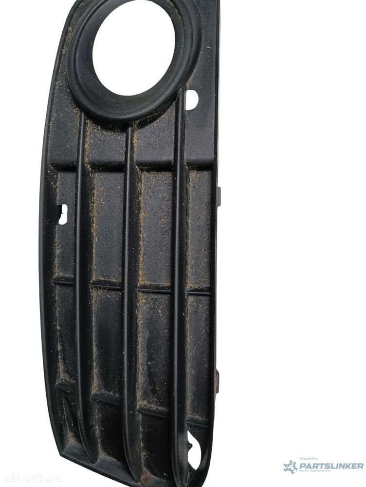 Grila/ornament lampa ceata fata stanga fata AUDI A4 IV Avant 8K5, B8 2007 - 2015 8k0807683A - 2