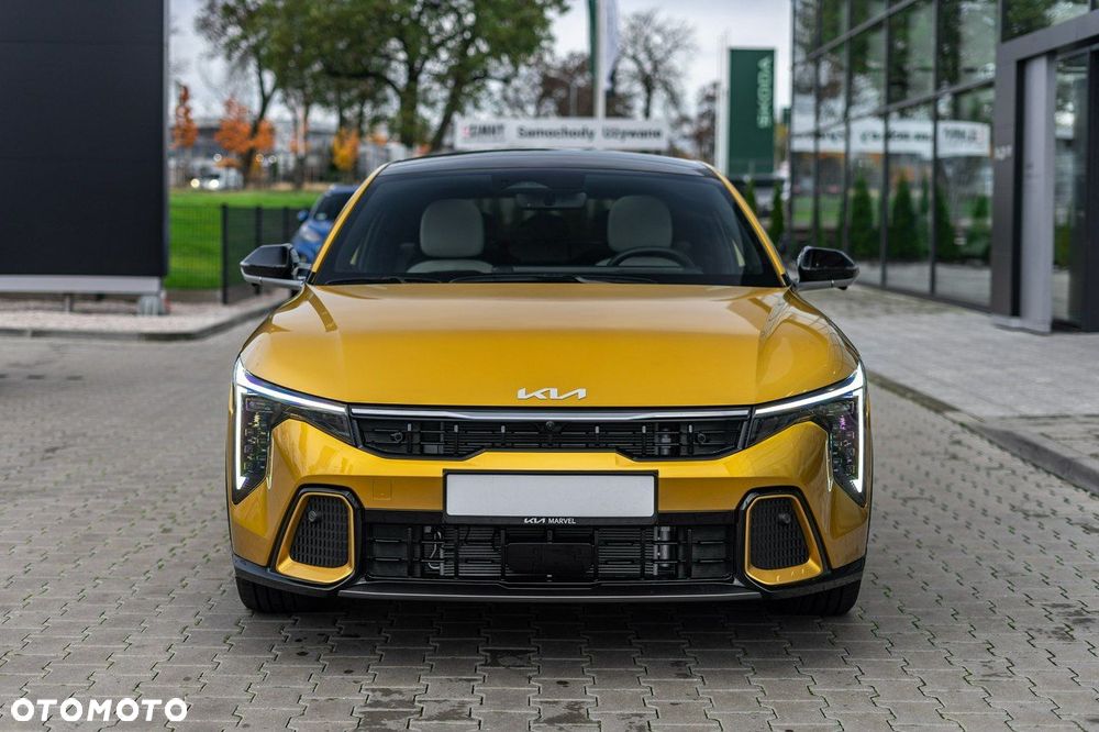 Kia K4 - 5