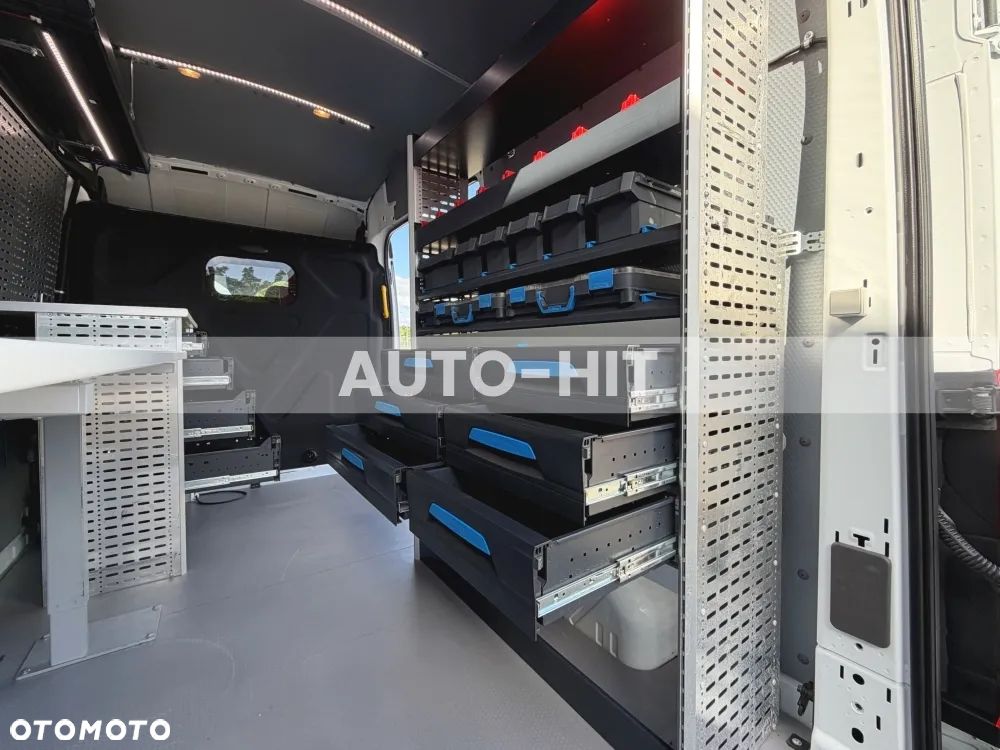Ford Transit - 20