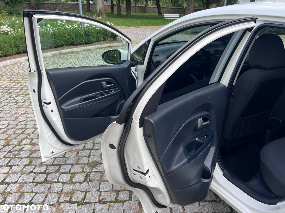 Kia Rio 1.4 XL - 15