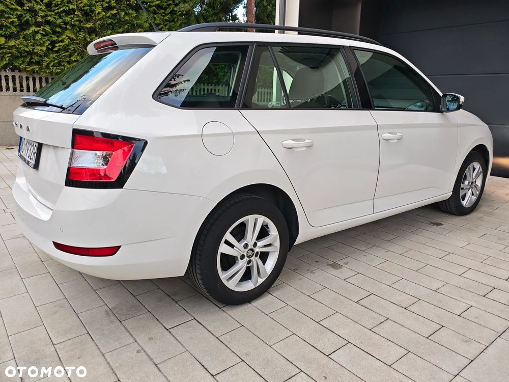 Skoda Fabia 1.0 TSI Ambition Plus - 4