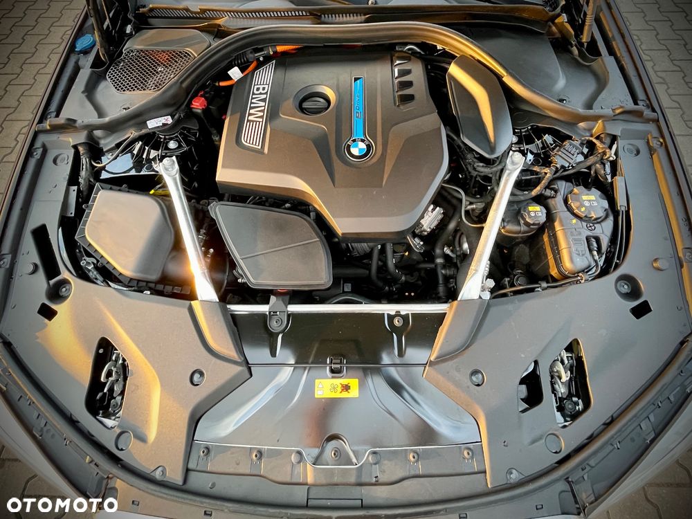 BMW Seria 5 - 13