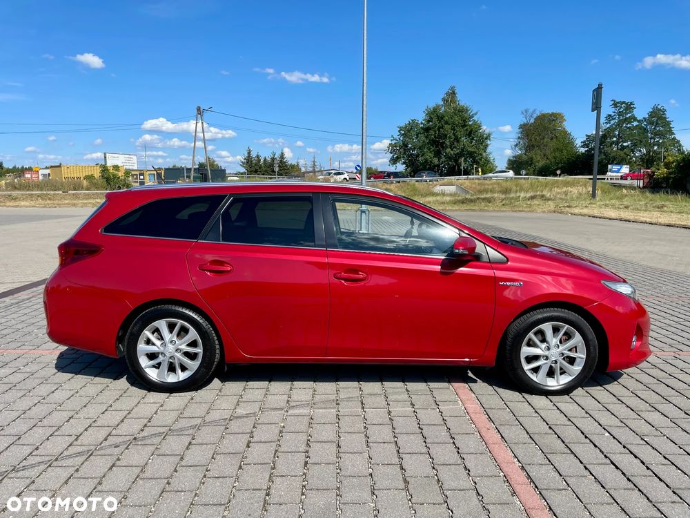 Toyota Auris - 2