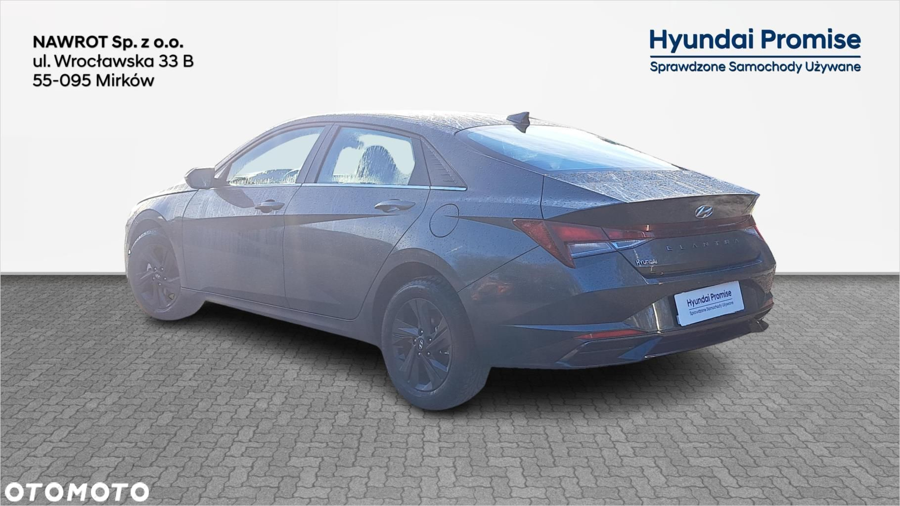 Hyundai Elantra - 3