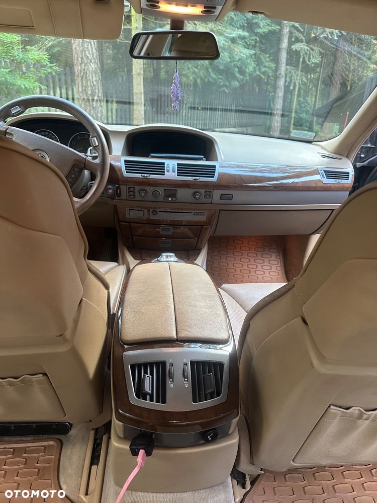 BMW Seria 7 730d - 9