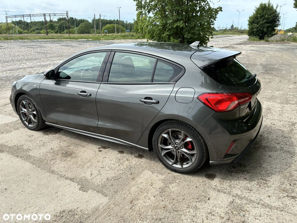 Ford Focus 1.5 EcoBoost ST-Line X - 3