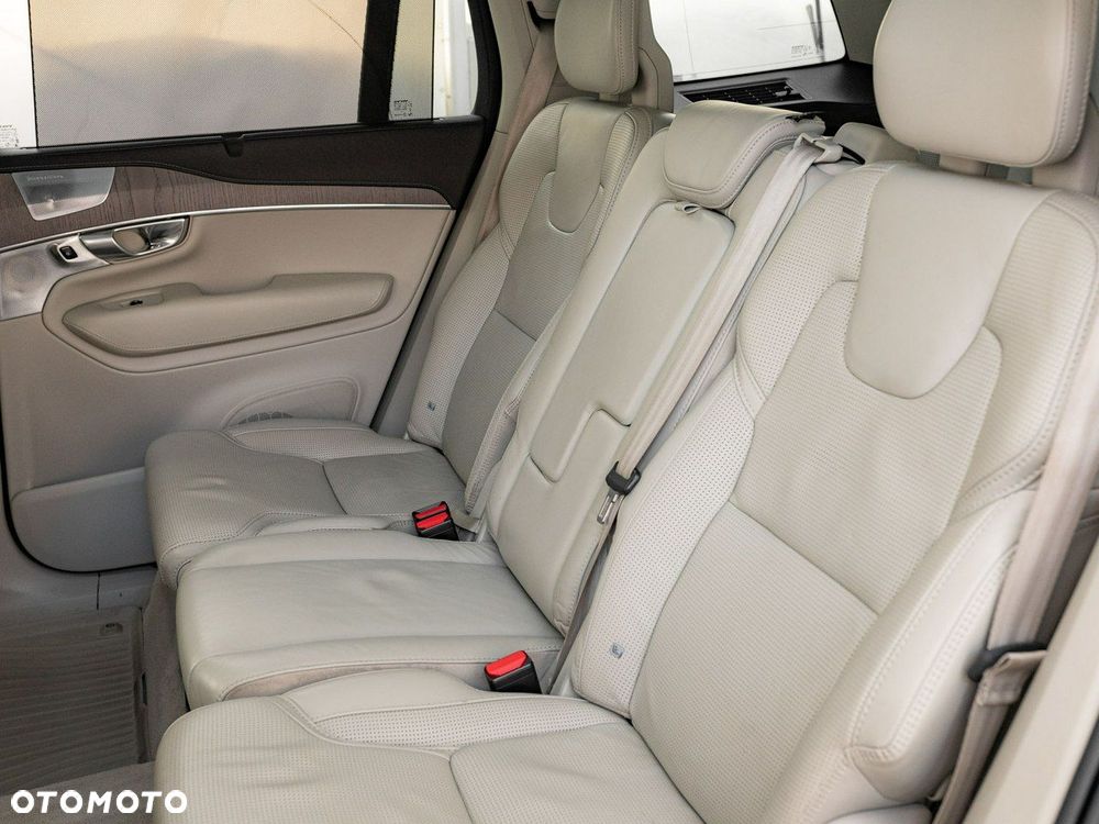 Volvo XC 90 B5 D AWD Inscription 7os - 26