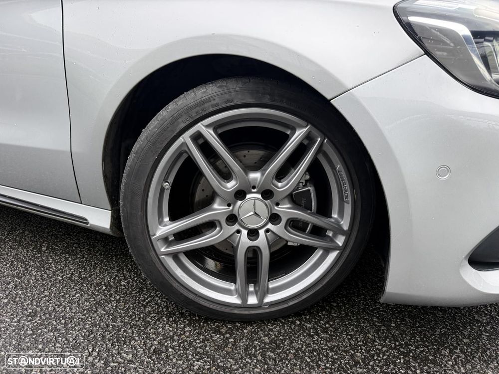 Mercedes-Benz A 180 d AMG Line - 20