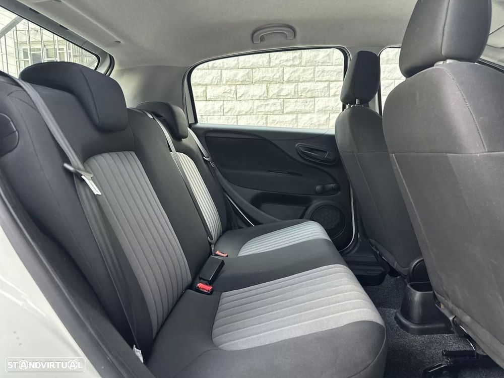 Fiat Punto 1.3 M-Jet Easy S&S - 12