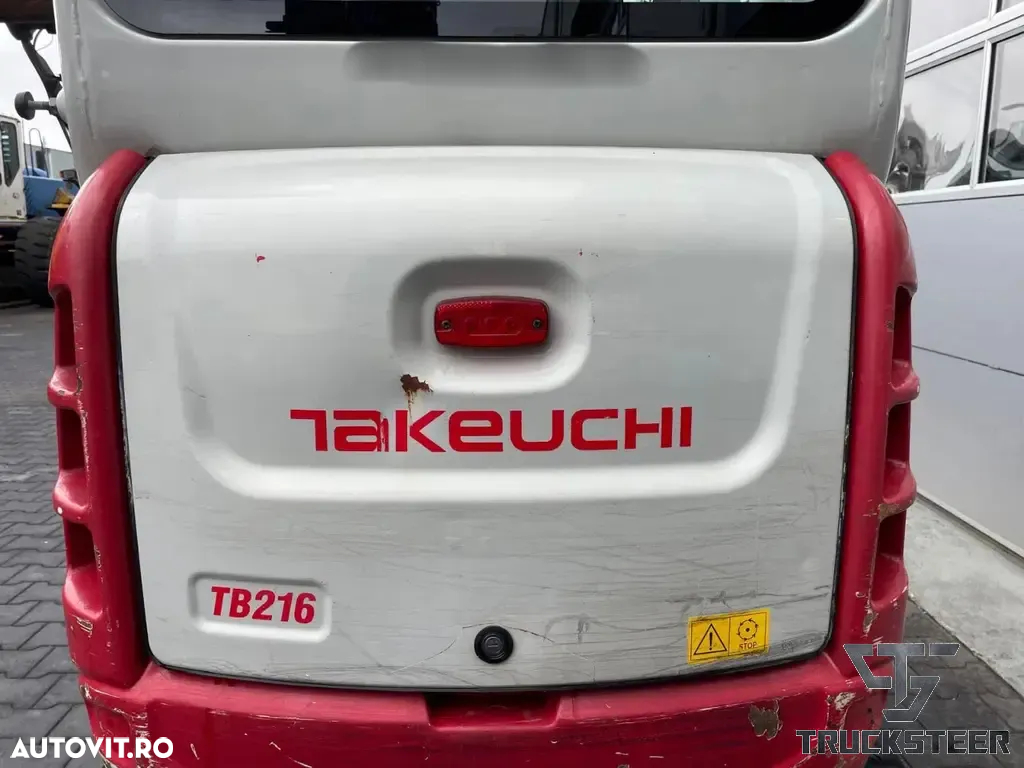 Takeuchi TB216 - 10
