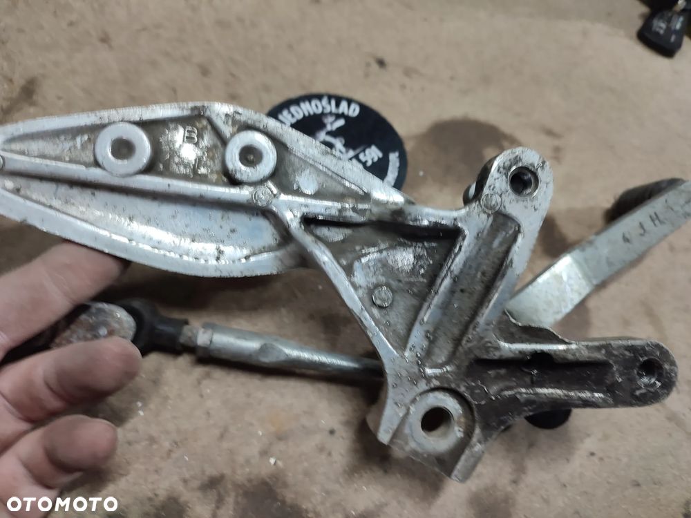 Set kierowcy, lewy przód, dźwignia zmiany biegów Yamaha TRX 850 - 7