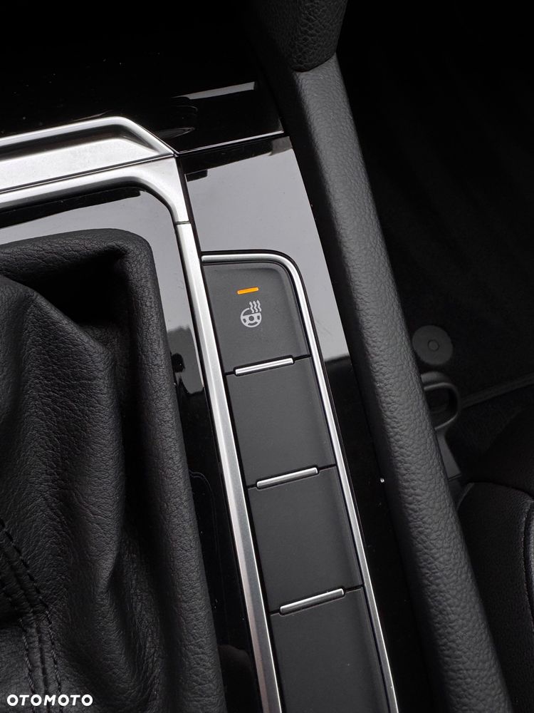 Volkswagen Arteon 2.0 TDI SCR DSG Elegance - 13