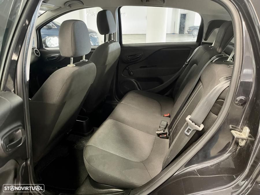 Fiat Punto 1.2 Young S&S - 11