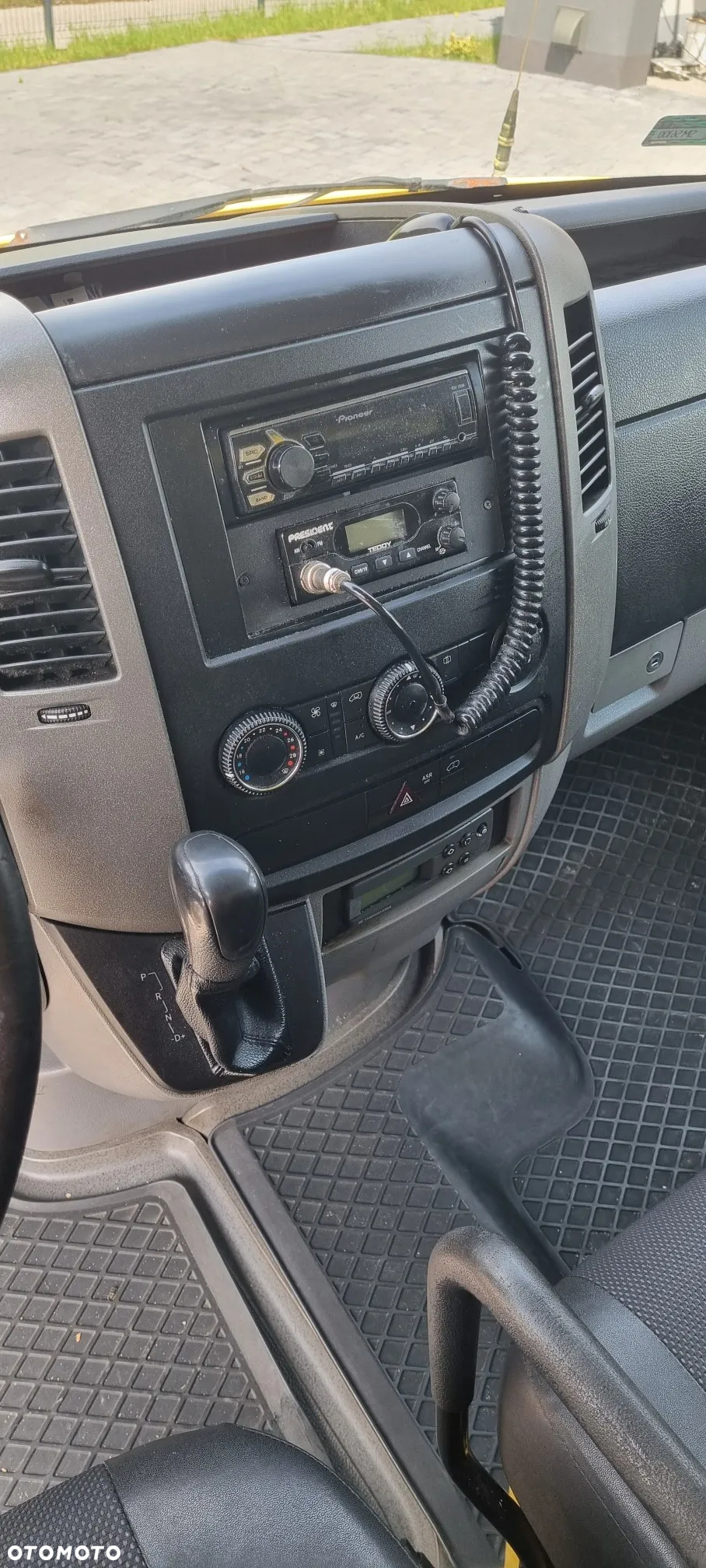 Mercedes-Benz SPRINTER 516 CDI - 18