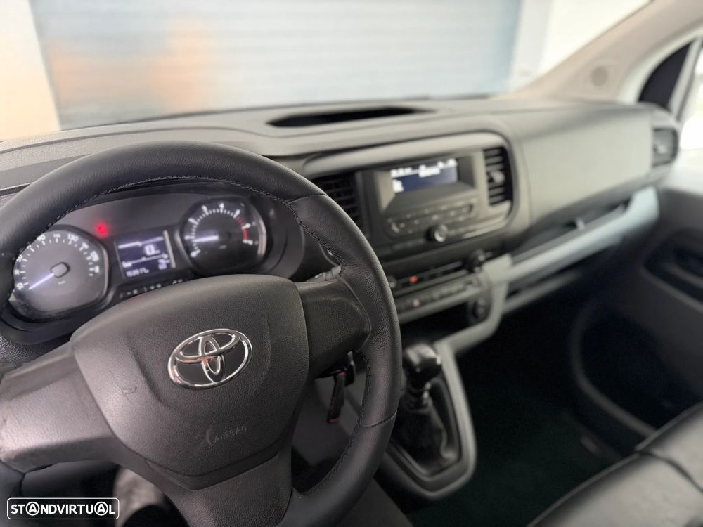 Toyota Proace - 21